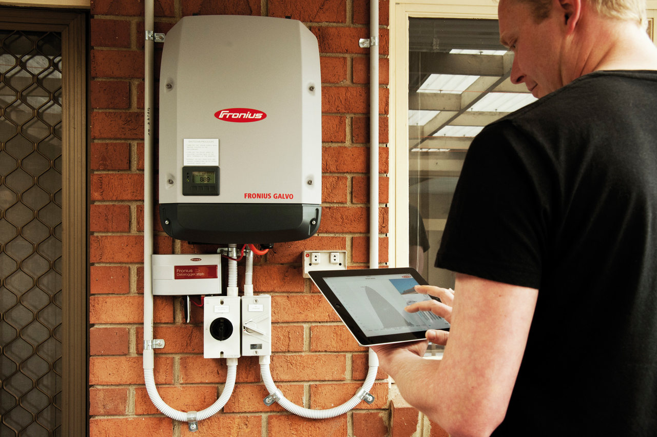 FRONIUS inversor solar Easy Resize com