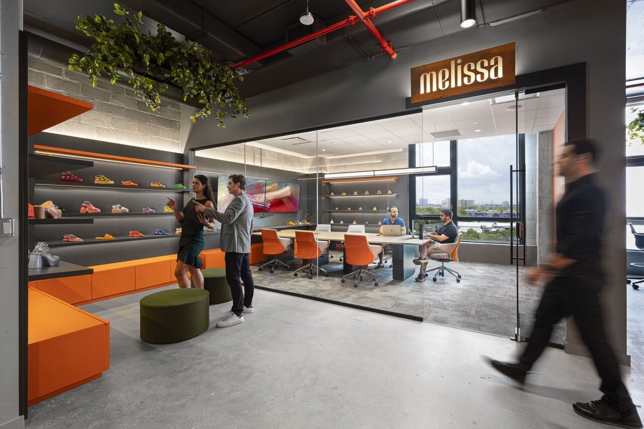 Grendene Global Headquarters () Easy Resize com