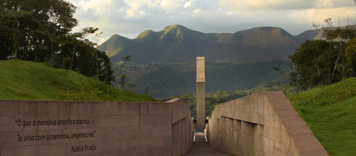 memorial brumadinho de gustavo penna transforma local da tragedia em espaco de memoria Easy Resize com